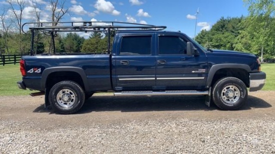 2005 Chevrolet 2500HD Pickup Truck