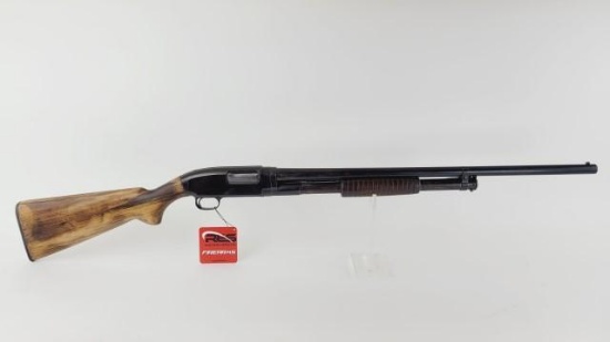 Winchestaer 12 16ga Pump Action Shotgun