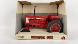 IH Model 806 Toy Tractor