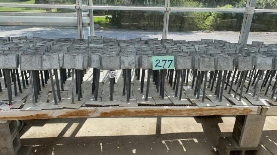 (277) 7x5in Sign Holders