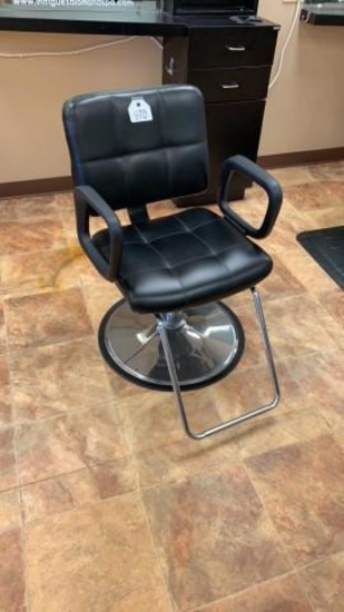 Salon Chair