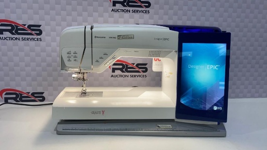 Husqvarna Viking Designer/Epic Sewing/Embroidery Machine