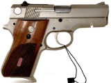 Smith & Wesson-Devel Edition 39-2 9mm Semi Auto Pistol