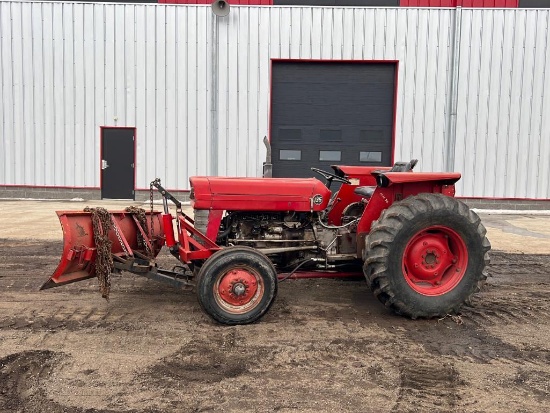 "ABSOLUTE" Massey Ferguson 135 2WD Tractor