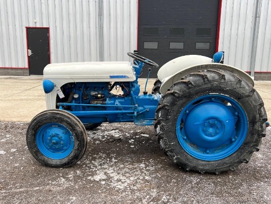 "ABSOLUTE" Ferguson TO-30 2WD Tractor