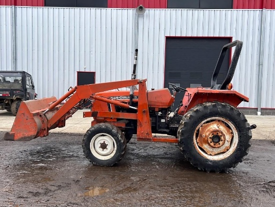 "ABSOLUTE" Allis Chalmers 6140 4WD Tractor