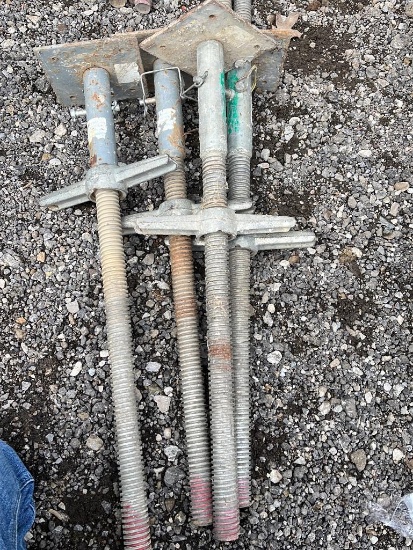 (4) Scaffolding Leveler Feet