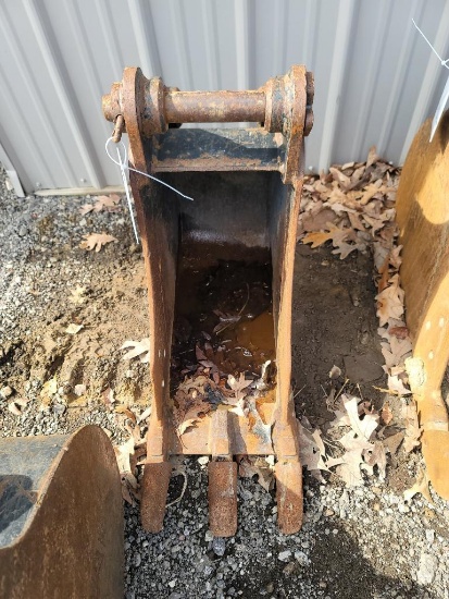 CAT 12" Digging Bucket