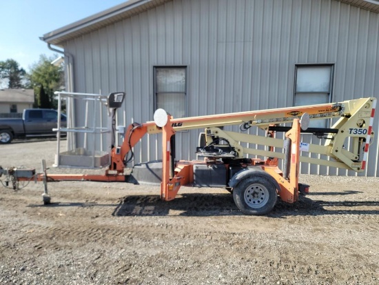 '12 JLG T350 Pull Behind Electric Manlift