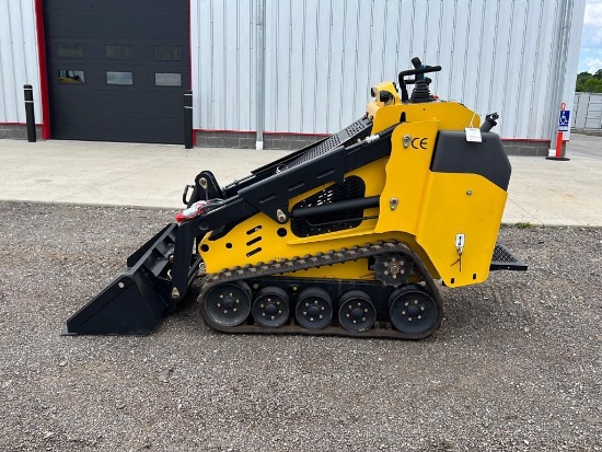 "ABSOLUTE" 2021 Cougar CG827 Stand-On Skid Loader
