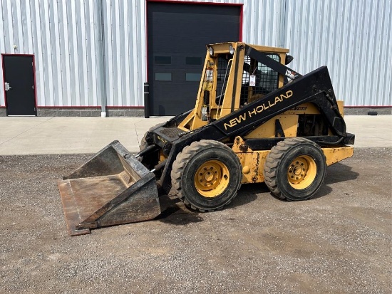 "ABSOLUTE" 1992 New Holland L785 Skid Loader