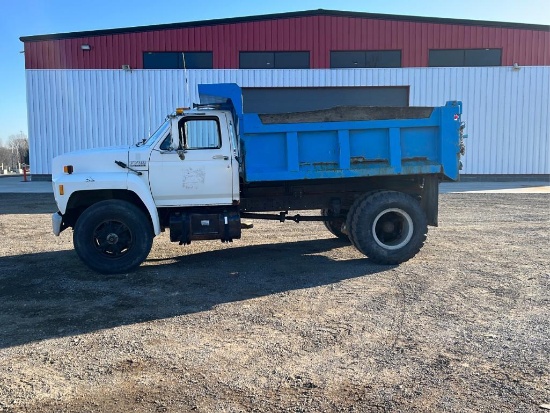 "ABSOLUTE" 1993 FORD F-700 Dump Truck