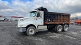 2001 International 9200I Dump Truck