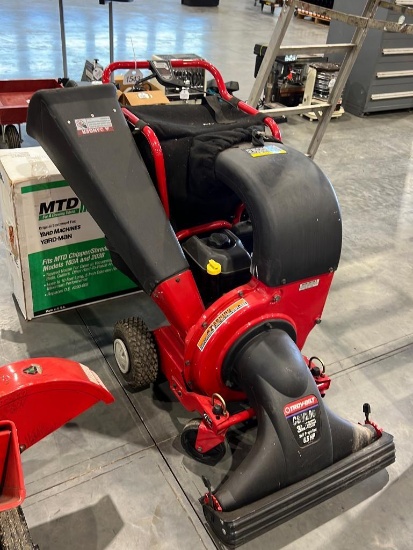 Troy-Bilt CSB206 Chipper, Shredder, Vacuum
