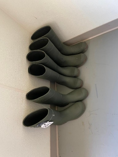 (3) Pairs of Rubber Boots