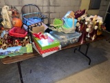 6' Table & Contents of Holiday Decor