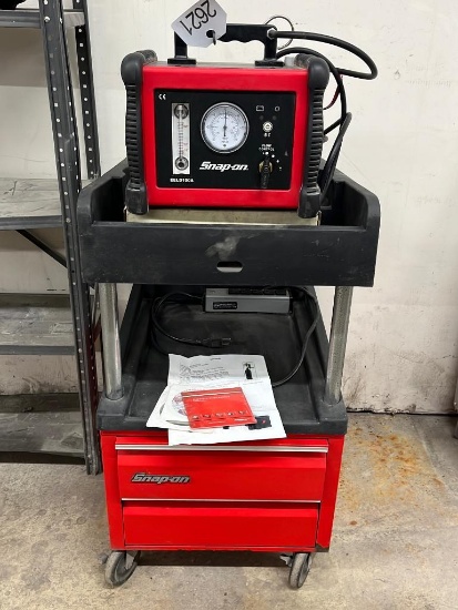 Snap-On Leak Detection System and Snap-On Rolling Cart