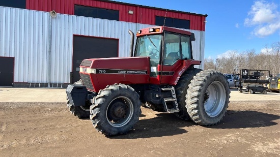 1989 Case IH 7110 4WD Tractor
