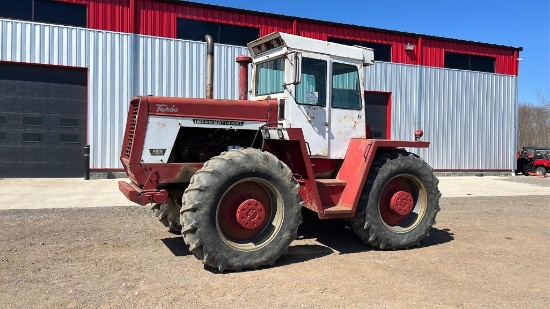 International 4166 4WD Tractor