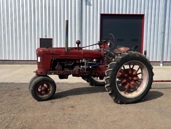 1937 Farmall H 2WD Tractor