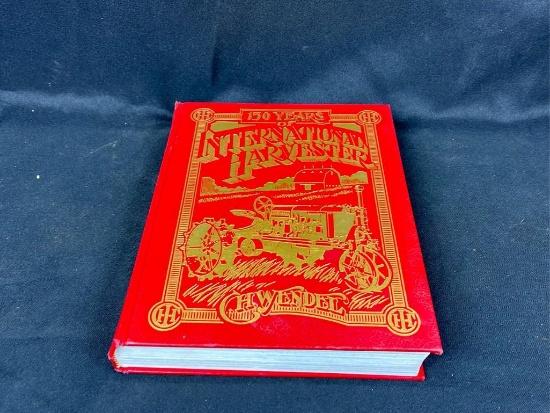 "ABSOLUTE" 150 Years of International Harvester Book