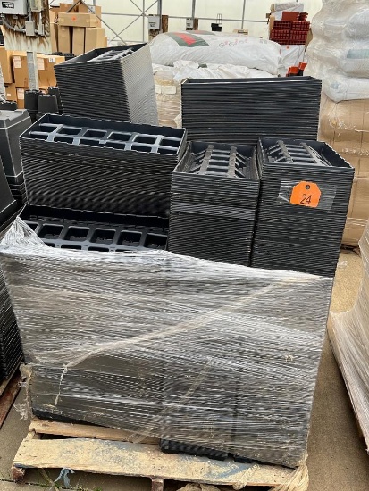 Partial Skid Flat Trays