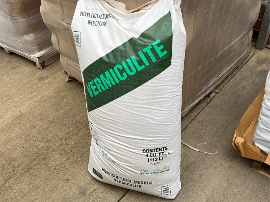 (26) Bags Medium Vermiculite