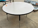 5' Round Table