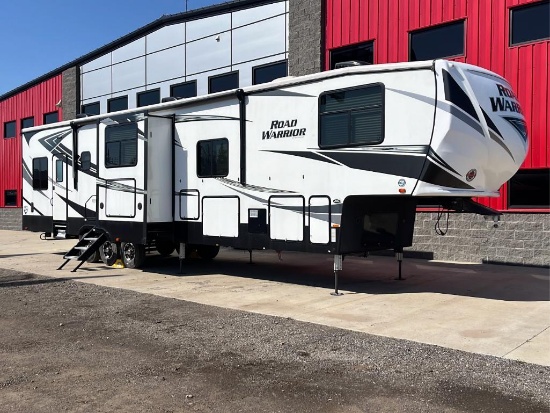 2019 Heartland Road Warrior 430RW 45' Toy Hauler