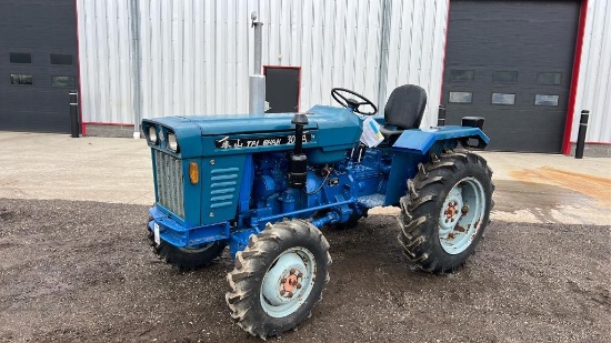 "ABSOLUTE" Taishan TS304 4WD Tractor