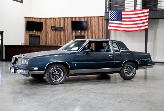 "ABSOLUTE" 1986 Oldsmobile Cutlass Supreme Car