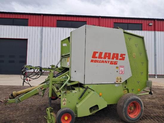 Claas Rollant 66 Round Baler