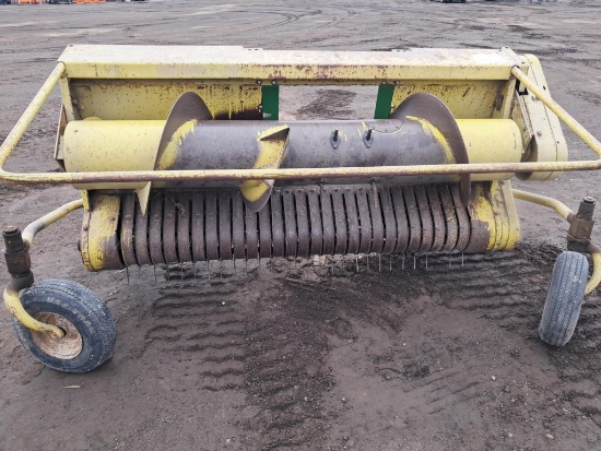 John Deere 7' Hay Head