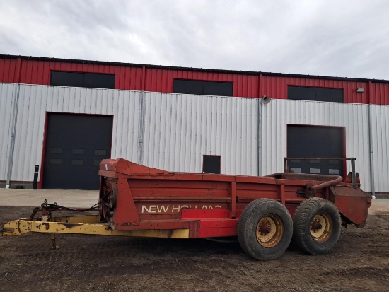New Holland 791 Manure Spreader