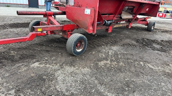 Pequea 606 21' Header Cart