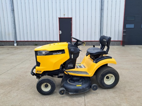 Cub Cadet XT2 Riding Mower