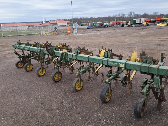 John Deere RM 6x 3pt Cultivator
