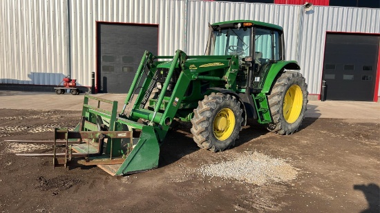 2007 John Deere 7130 4WD Tractor