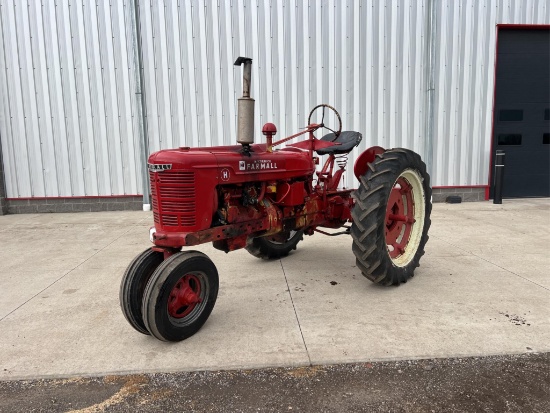 Farmall H 2WD Tractor