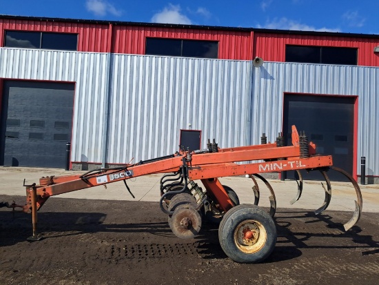 Allis Chalmers 5 Shank Chisel Plow
