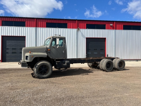 1996 International F-2674 Cab & Chassis Truck