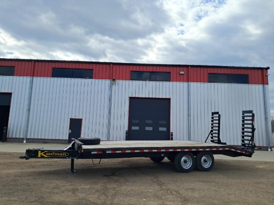 2022 Kaufman 22' Deck Over Tag Along Trailer