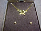 Pretty rhinestone butterfly pendant with pierced earrings