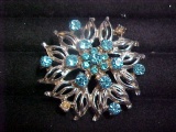 Beautiful blue rhinestone brooch