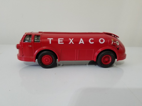 Diecast Texaco truck