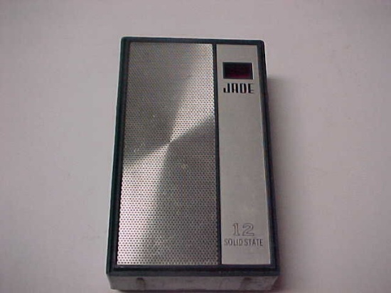 Jade 12 solid state transistor radio