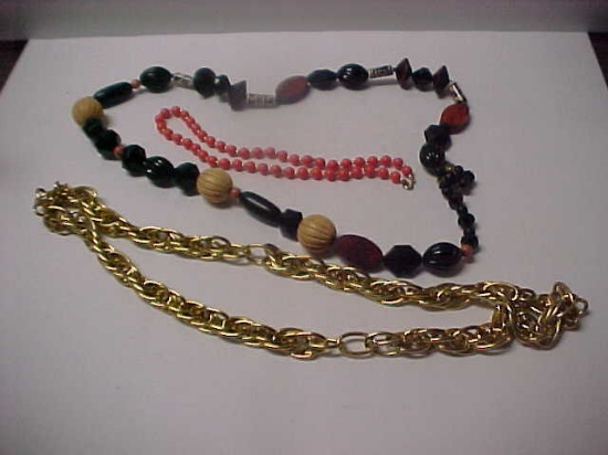 Lot of costume jewelry necklaces