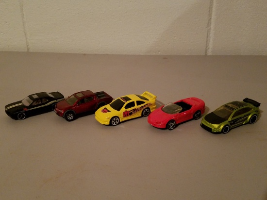 Lot of 5 diecast cars