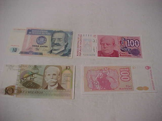 Lot of uncirculated foreign currency