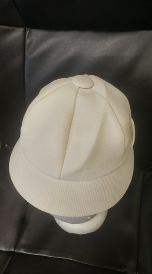 Vintage ladies white hat